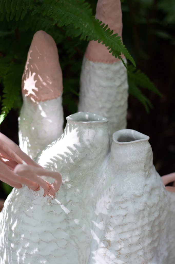 Photo de Chris Thibli de la sculpture le domaine des petits doigts